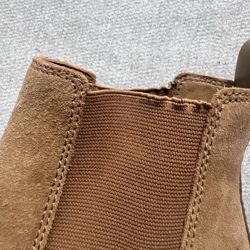 🧸Tory Burch Stafford Tan Suede Leather🧸 - Picture 4 of 9